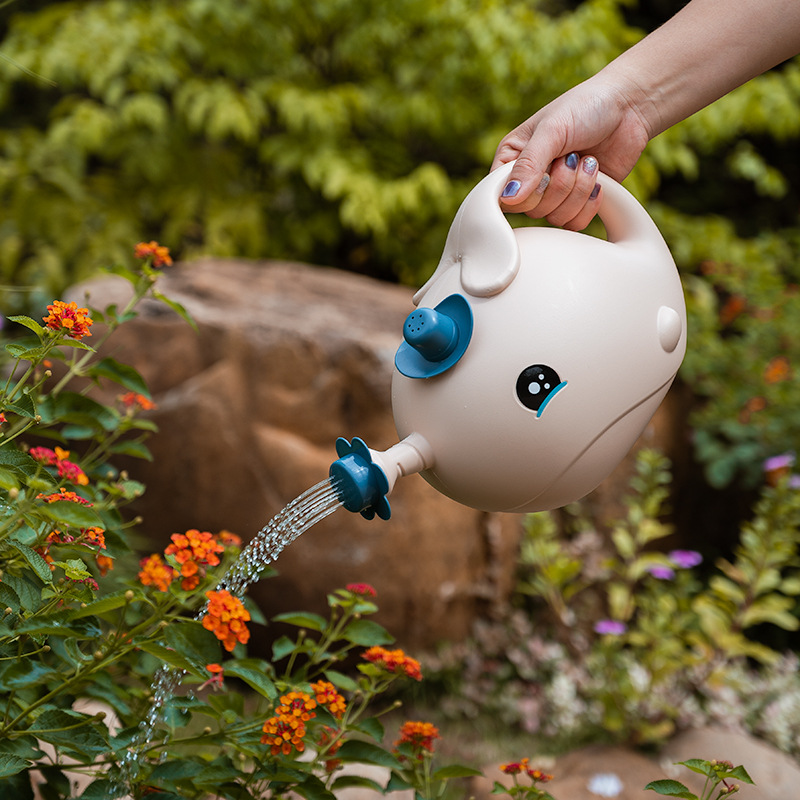Gardening Tools Cartoon - Kaleng Penyiram Kartun Anak Lucu Alat